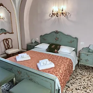 https://in-the-center-of-florence.it-tuscanyhotel.com